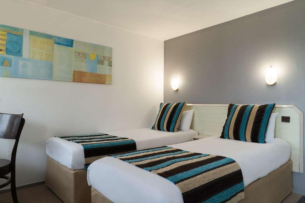 Sure Hotel By Best Western Biarritz Aeroport アングレット 部屋 写真